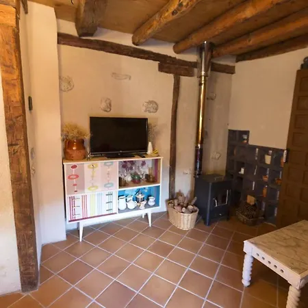 度假居 House With One Bedroom In Fuentes de Cuellar